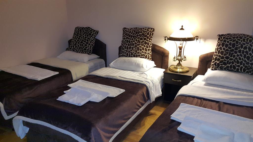 Akva Gold Aparthotel Arandjelovac Rom bilde